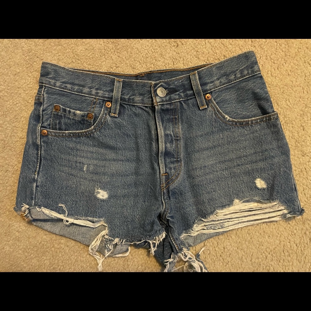 Levi Jean Shorts